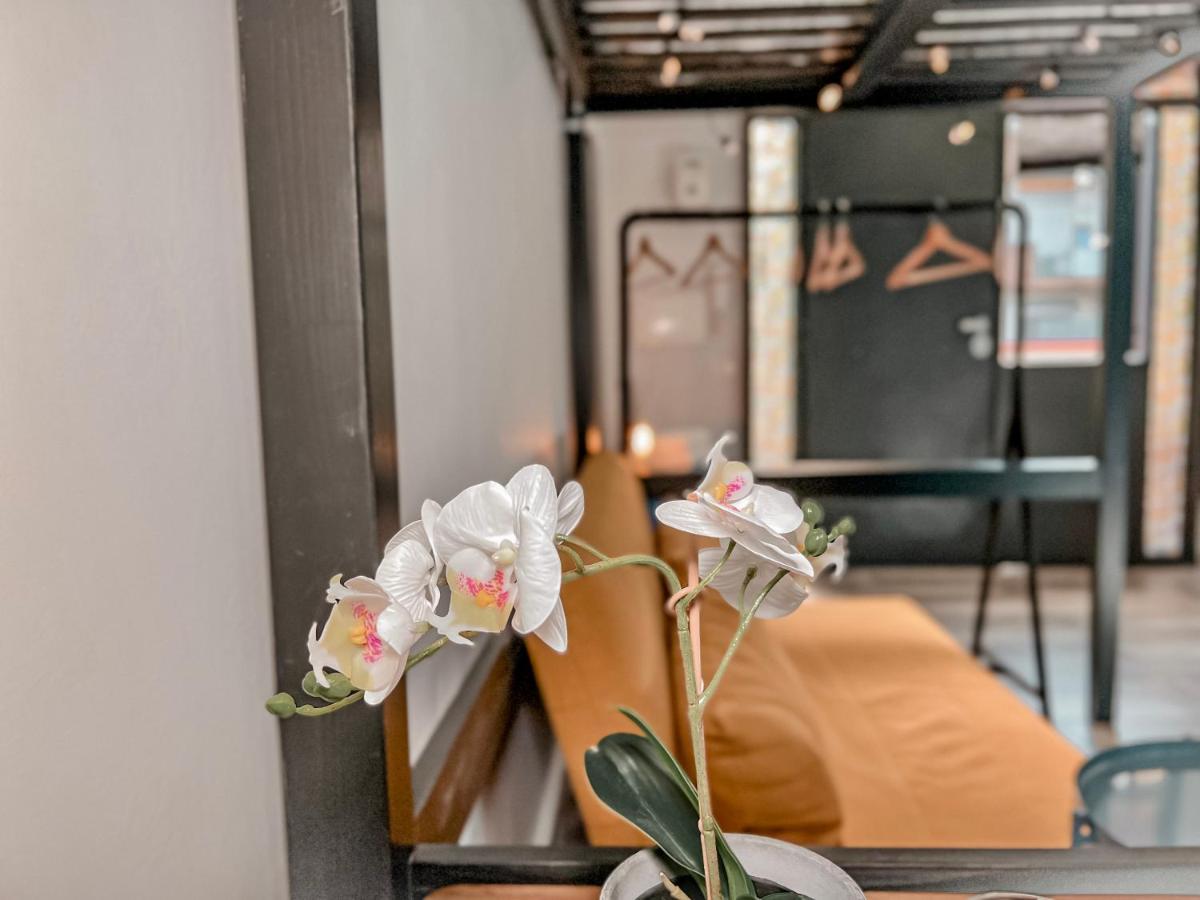 Linea1 Loft Apartment เนเปิลส์ ภายนอก รูปภาพ